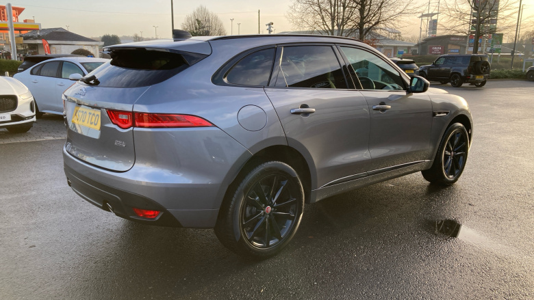 Jaguar F-Pace 2.0 [250] Chequered Flag 5dr Auto AWD Petrol Estate
